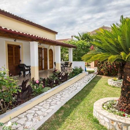 Villa Violetta Acharavi  Luaran gambar